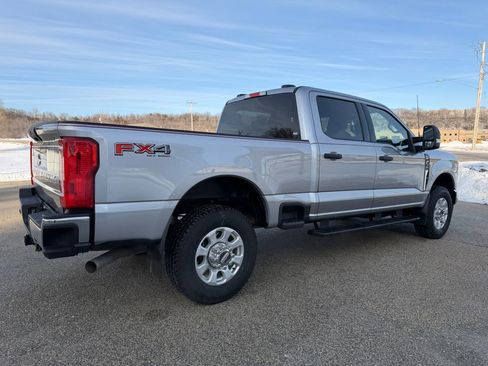 Used 2023 Ford F350 XLT image 11
