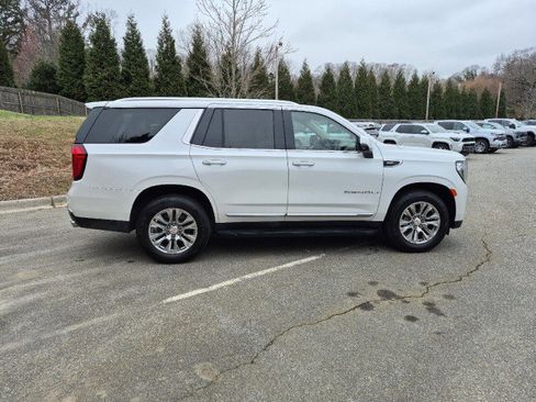 Used 2022 GMC Yukon Denali image 11