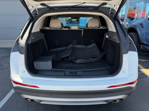 Used 2022 Lincoln Corsair AWD w/ Premium Package image 42