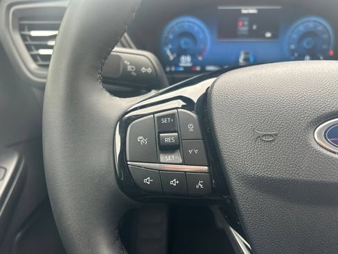 Used 2024 Ford Escape Active w/ Tech Pack #2 AWD/4WD image 14