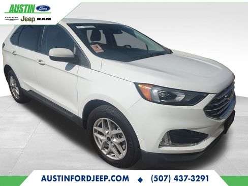 Certified 2021 Ford Edge SEL image 3
