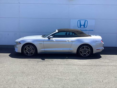 Used 2019 Ford Mustang GT Premium RWD image 2