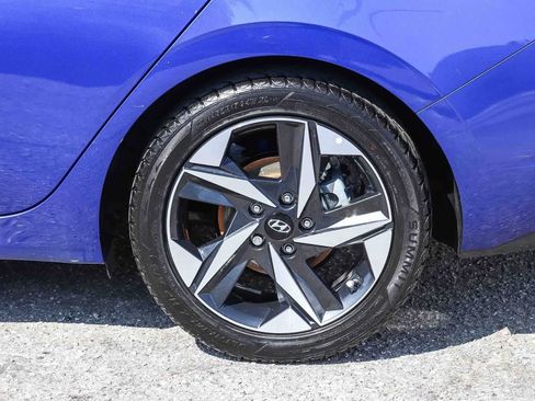 Certified 2023 Hyundai Elantra Limited w/ Cargo Package image 9