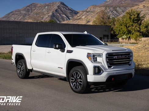 Used 2021 GMC Sierra 1500 AT4 w/ AT4 Premium Package image 2