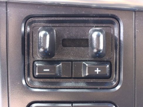 Used 2021 Ford F150 Lariat w/ Equipment Group 502A High image 30