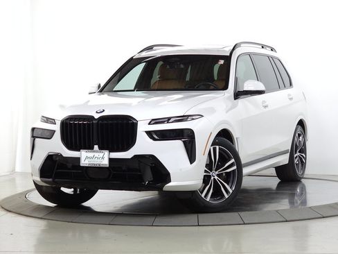 Used 2023 BMW X7 xDrive40i w/ Executive Package AWD/4WD image 1