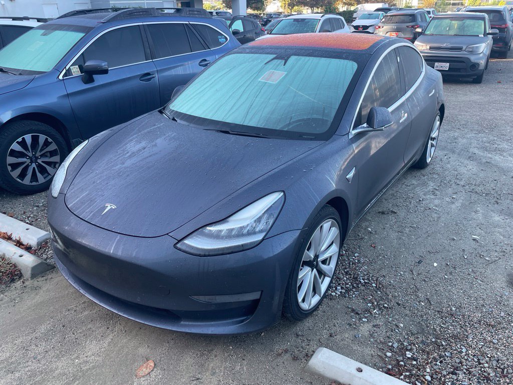 Used 2018 Tesla Model 3 Long Range RWD image 3