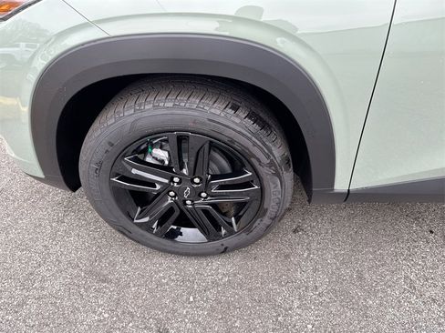 New 2026 Chevrolet Trax ACTIV image 12