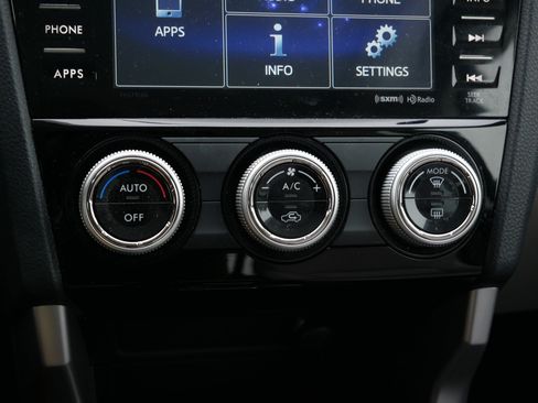 Used 2018 Subaru Forester 2.5i Premium w/ All-Weather Package image 24