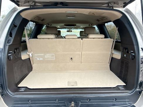 Used 2008 Toyota Sequoia Platinum image 27