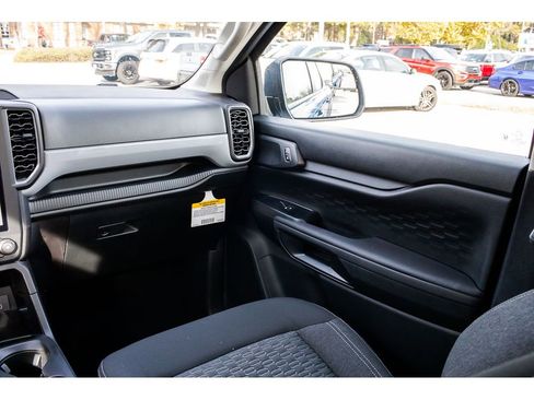 Used 2025 Ford Ranger XL w/ Trailer Tow Package image 15