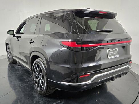 Certified 2026 Lexus TX 500h AWD image 4