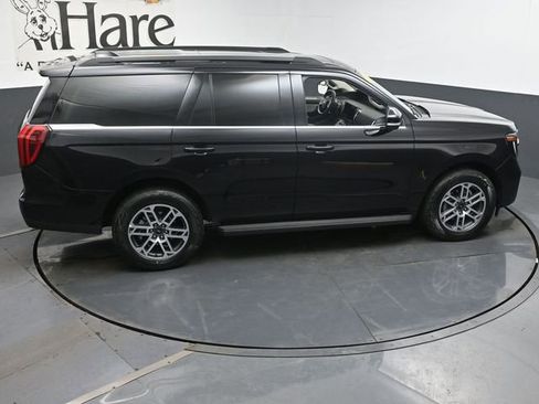 Used 2025 Ford Expedition Active AWD/4WD image 43