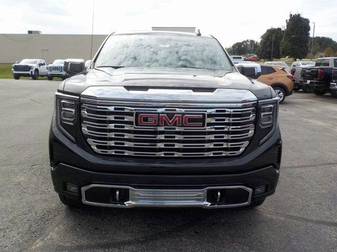 New 2026 GMC Sierra 1500 Denali image 10