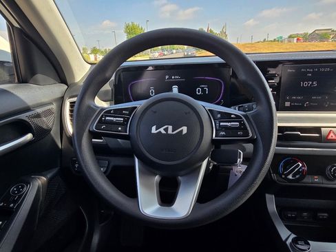 Used 2026 Kia Seltos LX AWD/4WD image 29