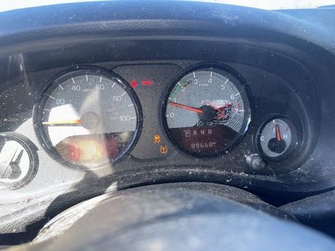 Used 2016 Jeep Wrangler Unlimited Sahara image 2