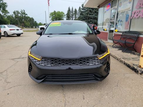 Used 2023 Kia K5 LXS FWD image 2