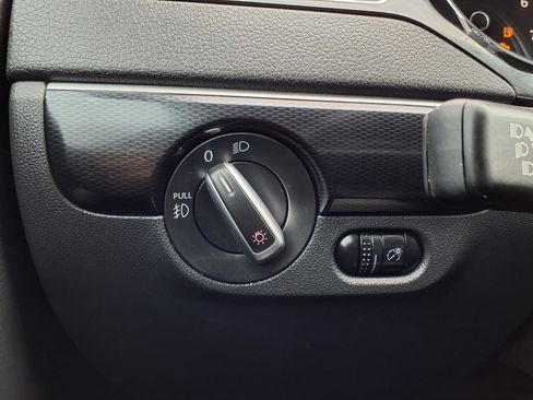 Used 2015 Volkswagen Jetta Sport FWD image 8