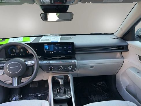Used 2024 Hyundai Kona SE FWD image 30