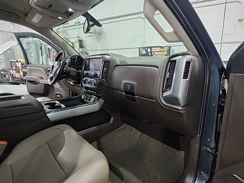Used 2017 Chevrolet Silverado 1500 LTZ Z71 w/ LTZ Plus Package AWD/4WD image 20