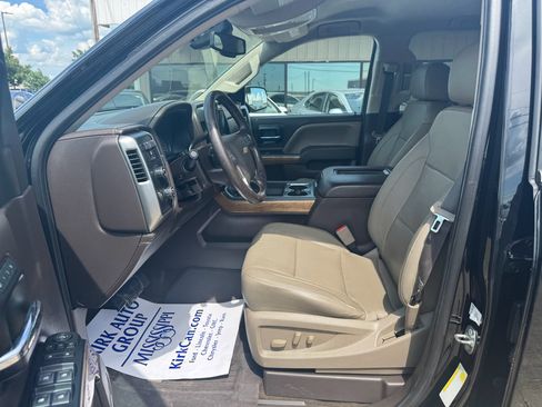 Used 2017 Chevrolet Silverado 1500 LTZ w/ Texas Edition image 12