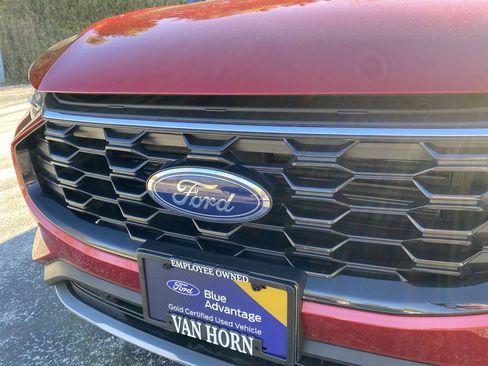 Certified 2025 Ford Escape ST-Line w/ Tech Pack #1 image 44