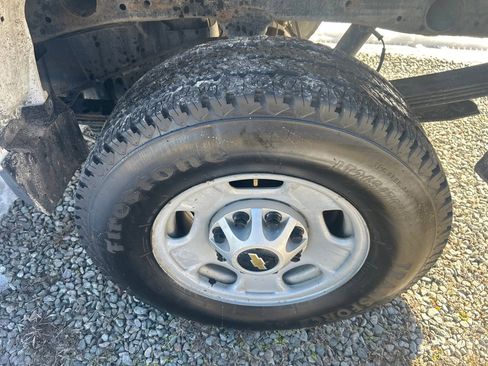 Used 2017 Chevrolet Silverado 2500 W/T w/ WT Fleet Convenience Package image 10