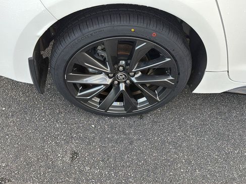 Certified 2024 Toyota Corolla SE FWD image 36