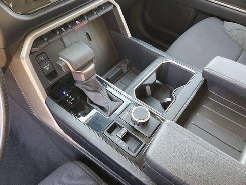 Used 2024 Toyota Tundra SR5 AWD/4WD image 30