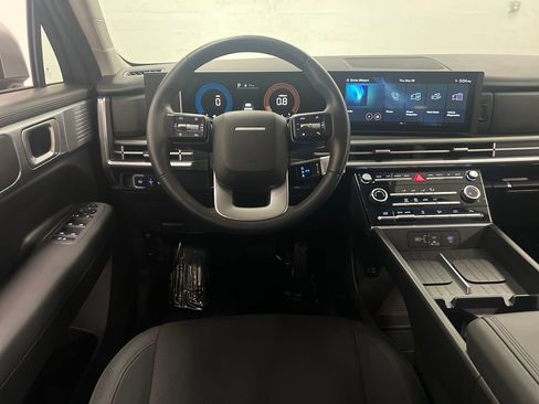 Used 2026 Hyundai Santa Fe SE FWD image 16
