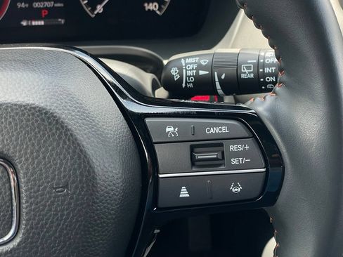 Used 2025 Honda HR-V Sport image 14