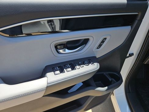 New 2025 Honda Pilot Touring image 32