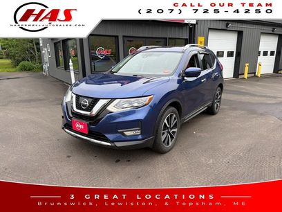Used 2017 Nissan Rogue SL w/ SL Premium Package