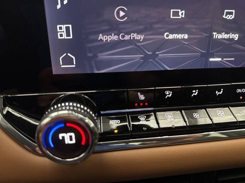 New 2026 GMC Canyon AT4 w/ Technology Plus Package AWD/4WD image 40