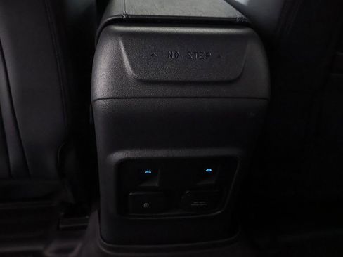 Used 2024 Ford Bronco Wildtrak image 45