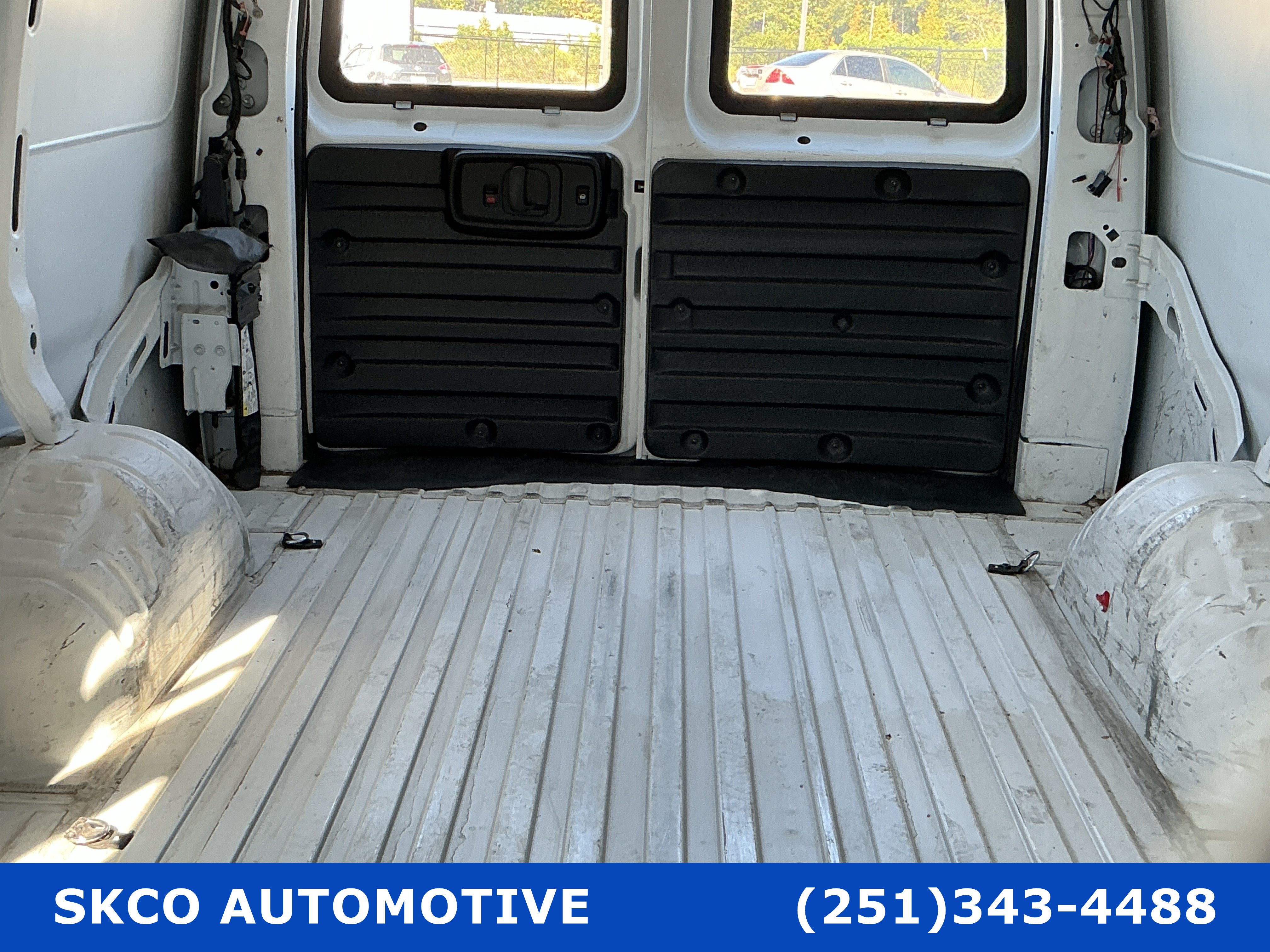 Used 2021 Chevrolet Express 2500 Extended w/ Driver Convenience Package RWD image 27
