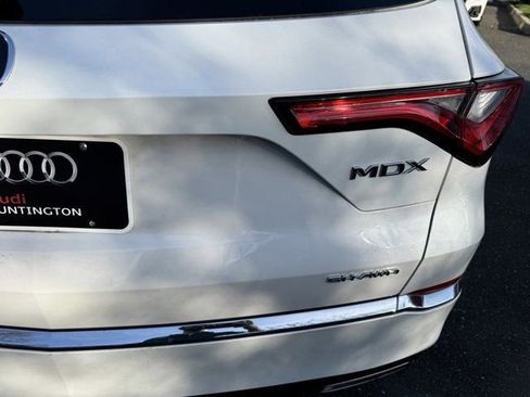Used 2023 Acura MDX SH-AWD image 37