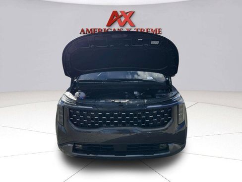 Used 2025 Kia Carnival SX w/ SX Dark Edition Package image 62