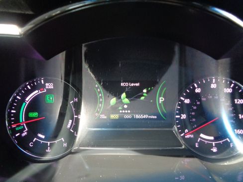 Used 2012 Kia Optima Hybrid image 17