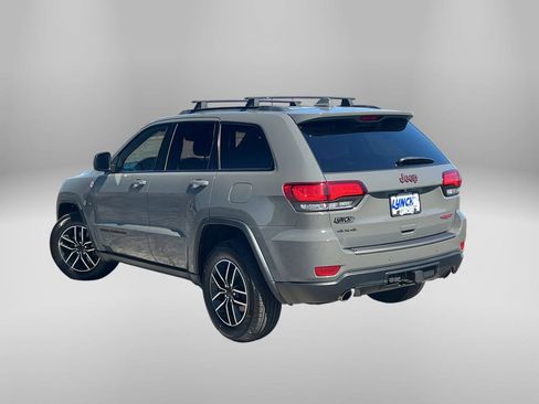 Used 2020 Jeep Grand Cherokee Trailhawk w/ Trailhawk Luxury Group AWD/4WD image 2