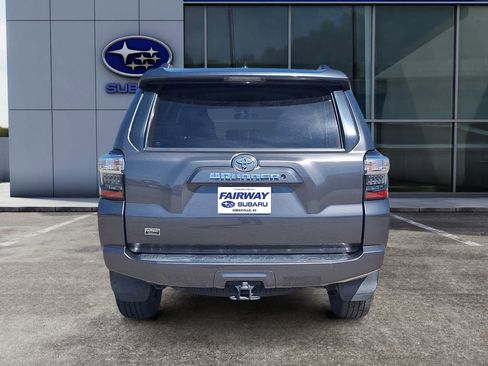 Used 2019 Toyota 4Runner SR5 RWD image 5