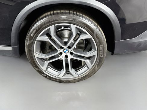 Used 2021 BMW X5 sDrive40i w/ Premium Package RWD image 37