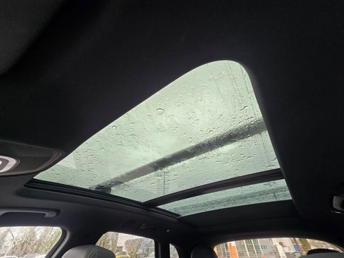 Certified 2025 Audi SQ5 Premium Plus w/ Premium Plus Package AWD/4WD image 48