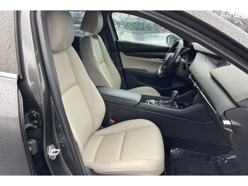Certified 2023 MAZDA MAZDA3 s w/ Appearance Package image 19