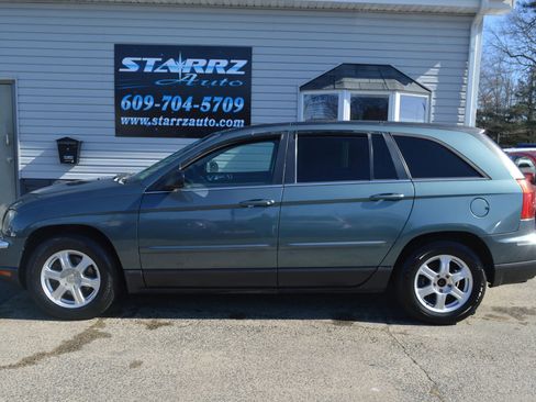 Used 2005 Chrysler Pacifica Touring w/ Comfort Convenience Group image 2