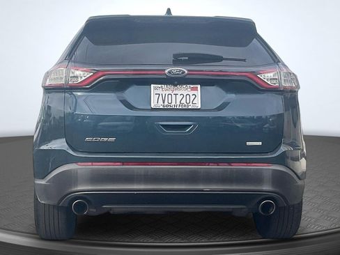 Used 2016 Ford Edge SE image 4