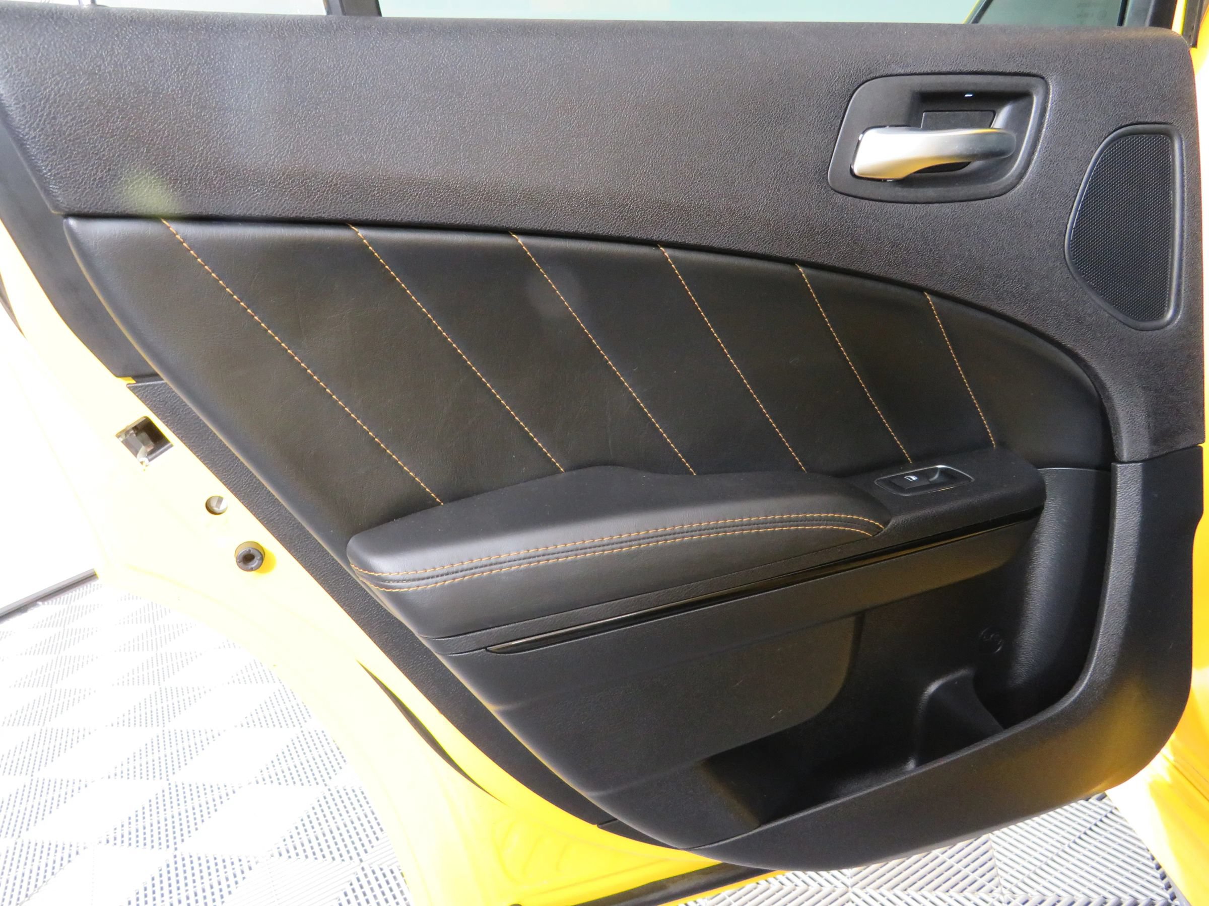 Used 2017 Dodge Charger R/T RWD image 50