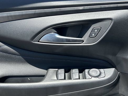 New 2026 Buick Envista Sport Touring w/ Convenience I Package FWD image 23