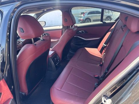 Used 2024 BMW 330i Sedan w/ Convenience Package RWD image 15