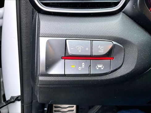 Used 2020 Hyundai Veloster Turbo Ultimate image 31